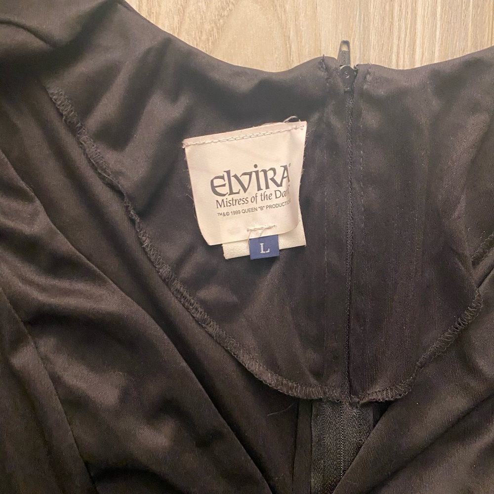 Halloween costume Elvira